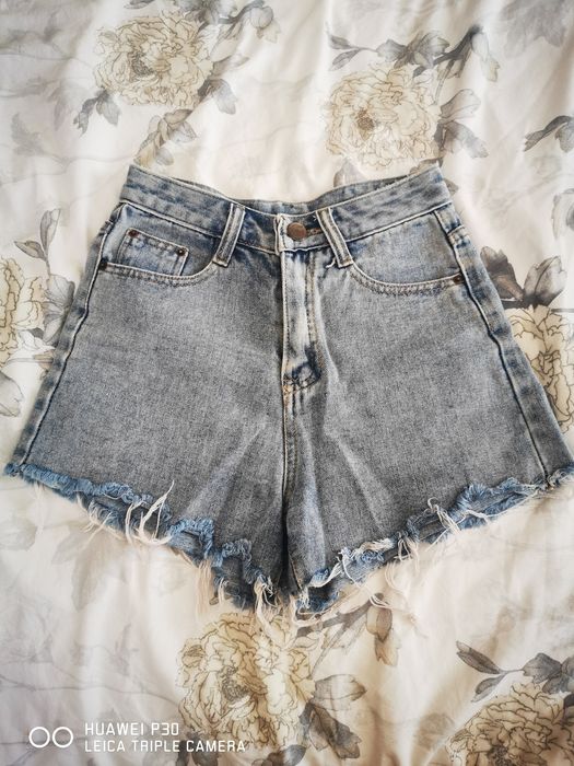 Szorty jeansowe damskie