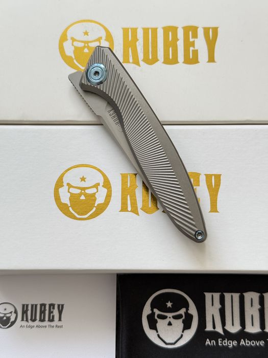 Kubey Pike Liner Lock Gray CPM-20CV Titanium Sand Blasted 6AL4V