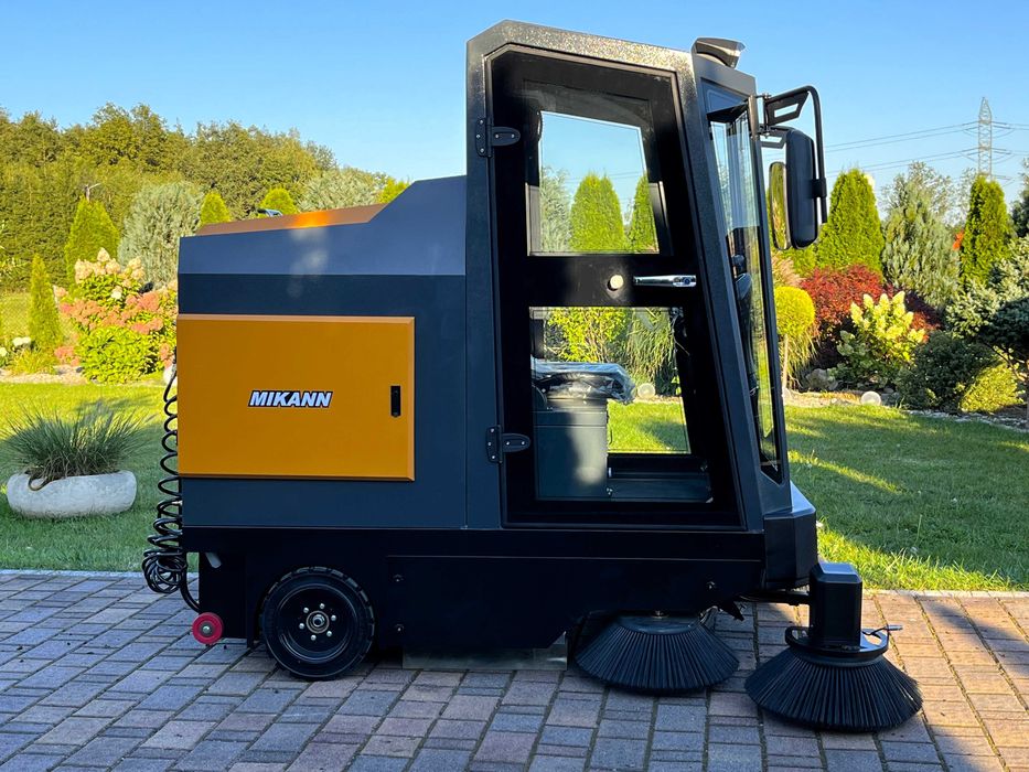 Zamiatarka Samojezdna, Mikann ME190,Karcher, Hako Japan Trak