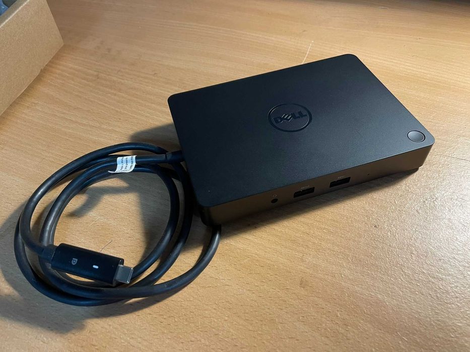 Stacja dokująca USB-C DELL WD15 / K17A z zasilaczem 130W - org pudełko