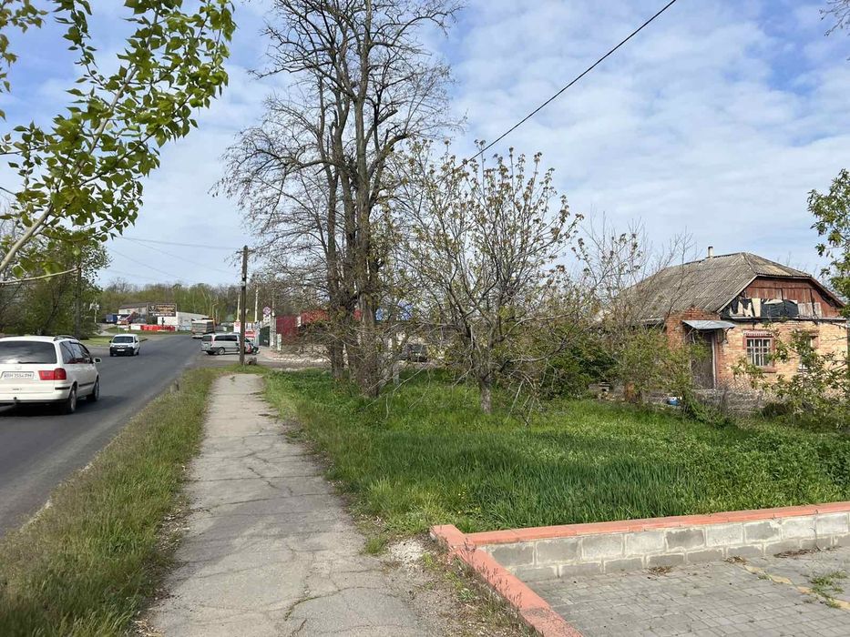 Продам угловой участок, удобный для ведения бизнеса, Богополь