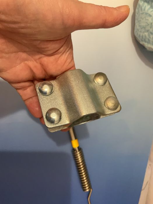 Smycz dla psa do montażu przy rowerze