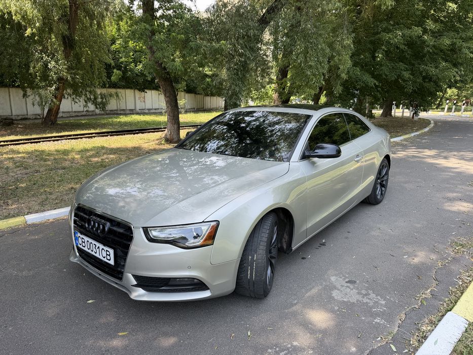 Продається авто дружини Audi А5 повний привід,2012  року,з оригінальним пробігом 230