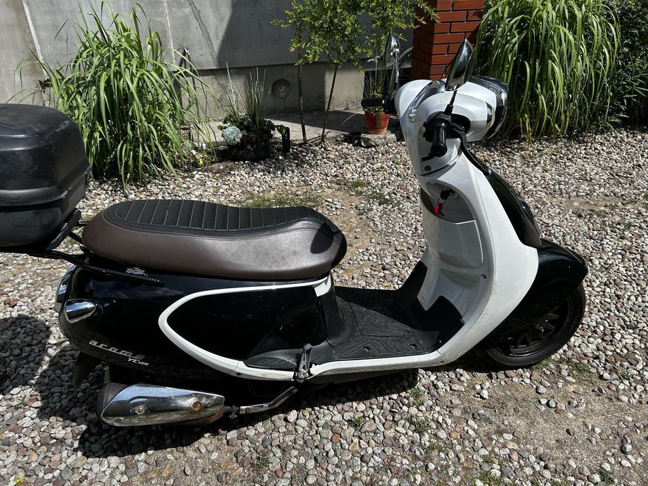 Skuter 125 Aroma 2016 rok