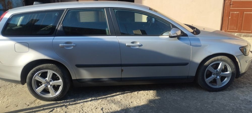 Легковий автомобіль