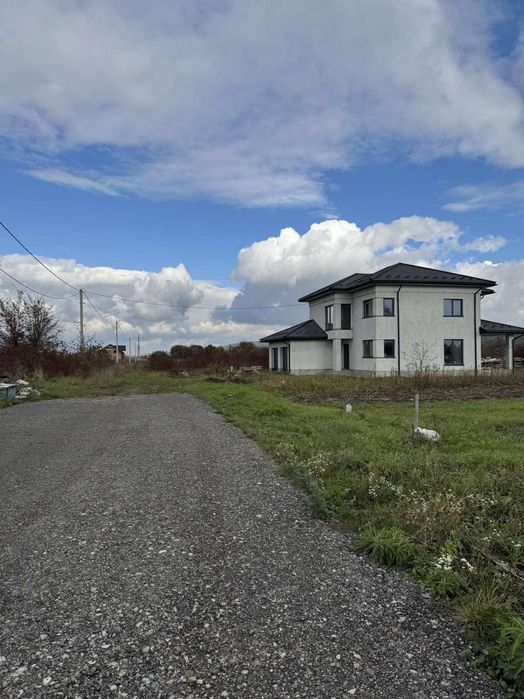 Продаж / Будинок / ур.Мимохід, Клузів