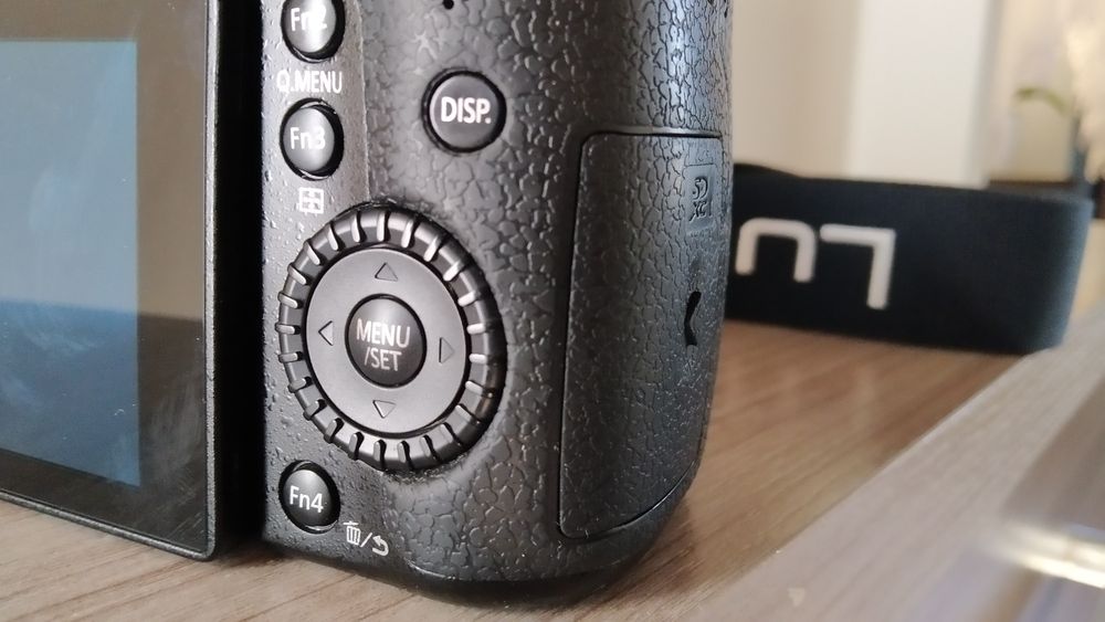 Lumix GH3 Panasonic