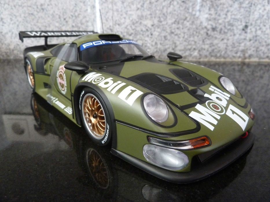 1:18 UT, Porsche 911 GT1, Test Car 1996, Minichamps, AutoArt