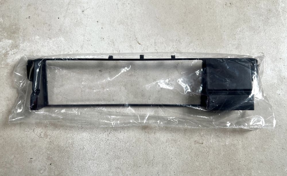 Aro rádio Bmw E46 1998 a 2005