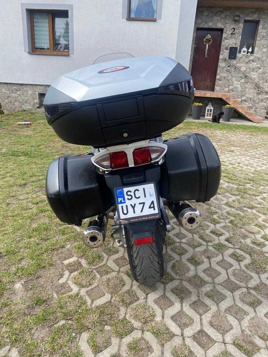 YAMAHA FJR 1300 cm3