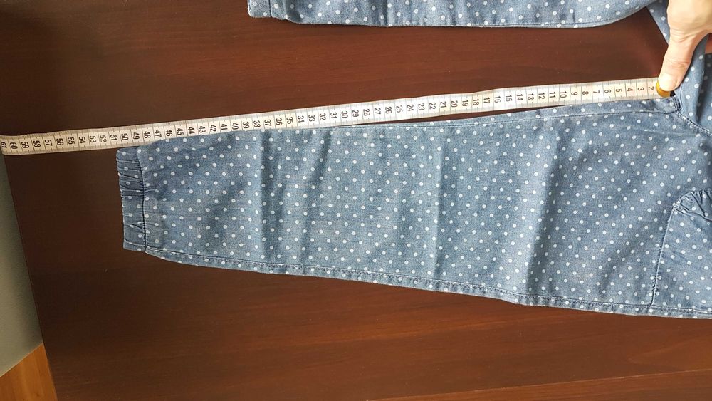 spodnie niebieskie w białe kropki