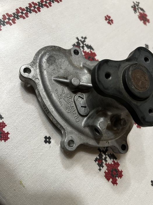 Продам помпа Subaru Fb-25