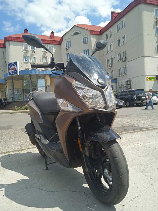 Продам скутер SYM JET 14 200/170 куб!!! С документами