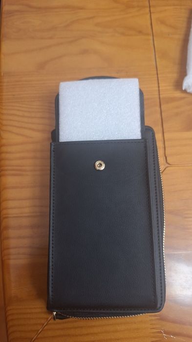 Carteira e bolsa para telemóvel  senhora