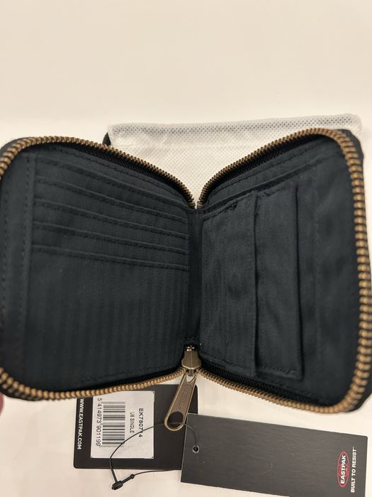 Portfel Eastpak USA na prezent