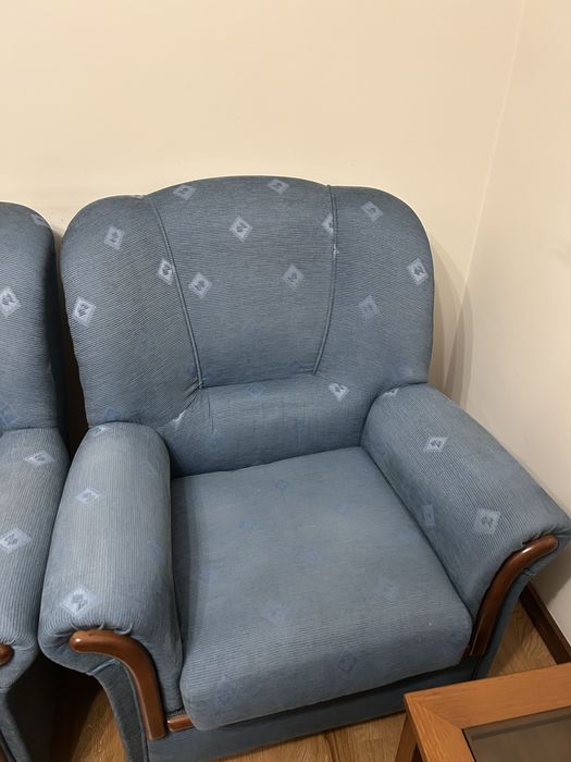 Conjunto sofá cama + 2 individuais