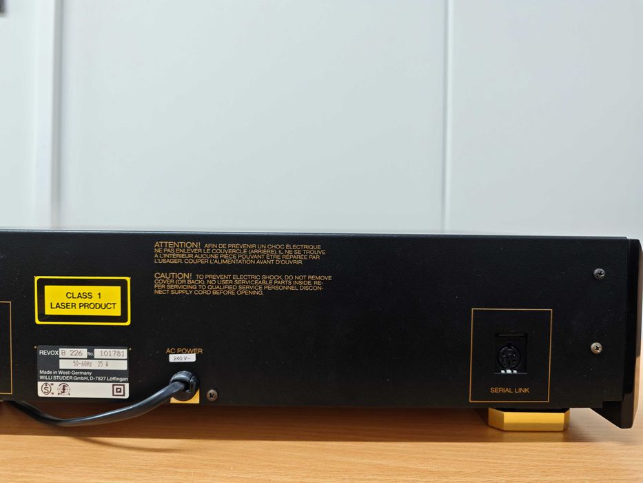 Odtwarzacz CD Revox B 226 S