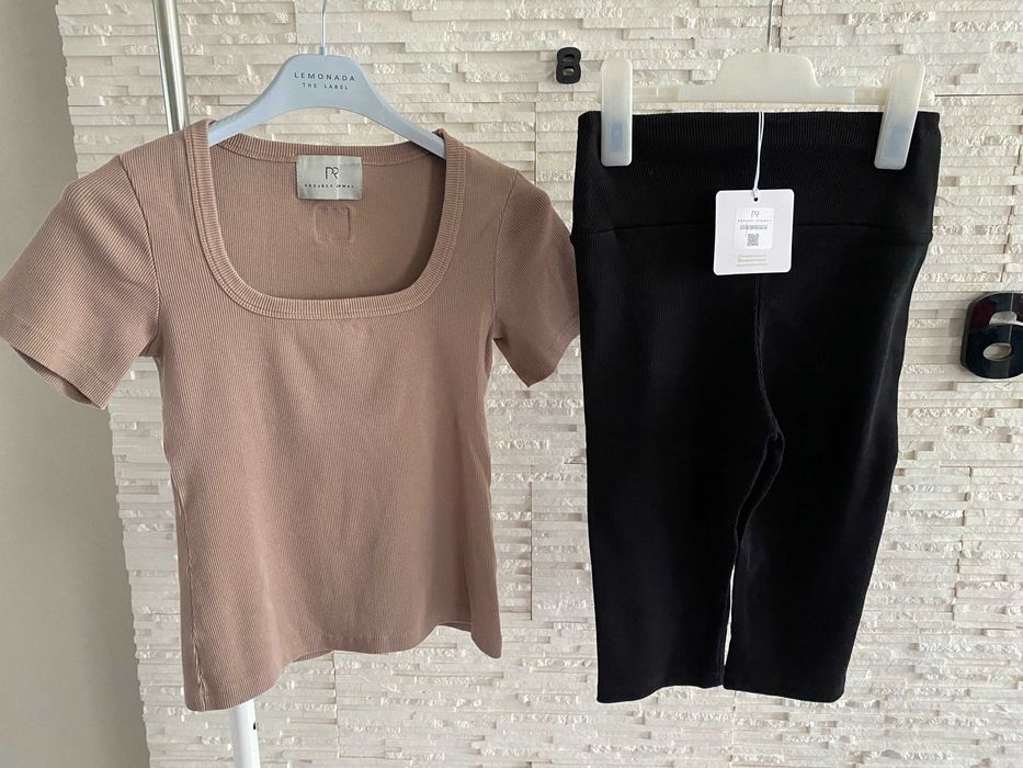 Project runway lemonada bluzka prążek beżowa z logowaniem