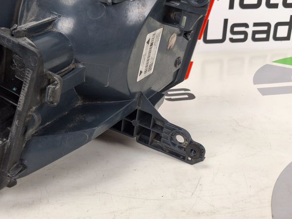 Farol Traseiro Esquerdo BMW Serie 2 F46