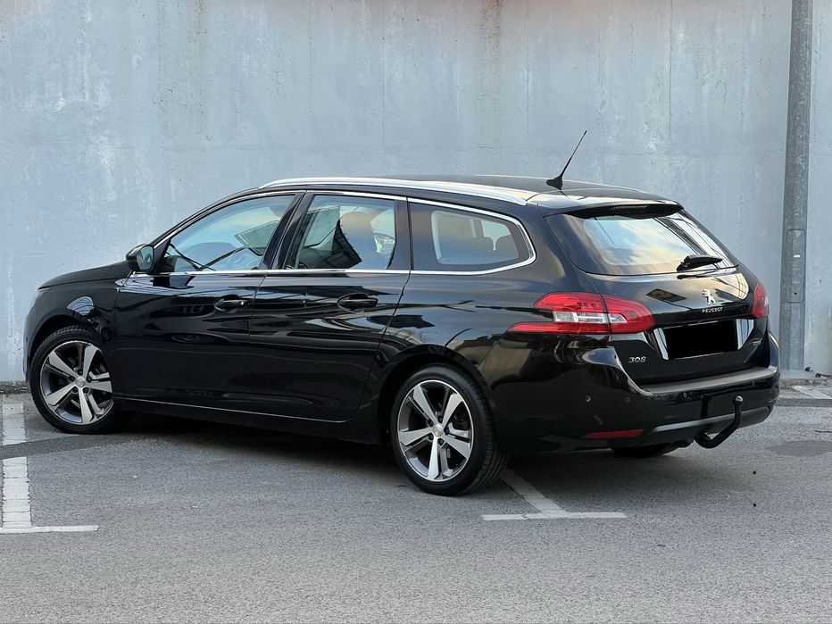 Peugeot 308SW - Allure - 120cv - Camera - AC - AutoPark - Full LED