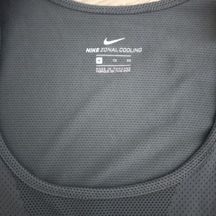 firmowa koszulka z długim rękawem-NIKE-XL