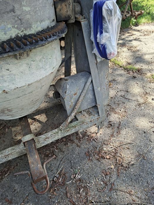 Sprzedam betoniarkę 250l