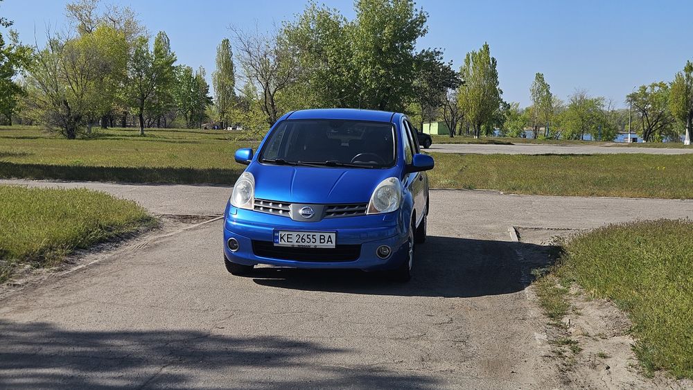 Nissan note 1,6 АКПп