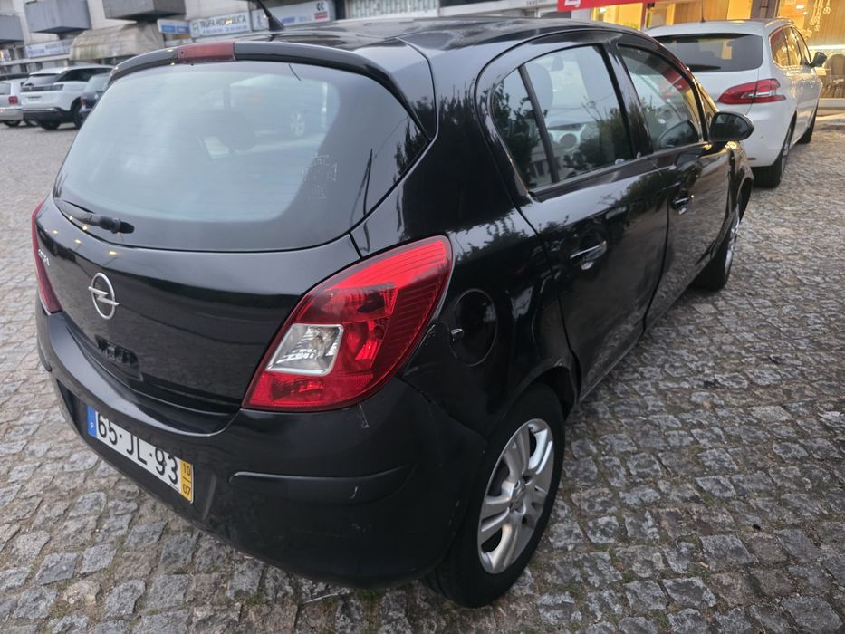 Corsa D 1.2 125000km