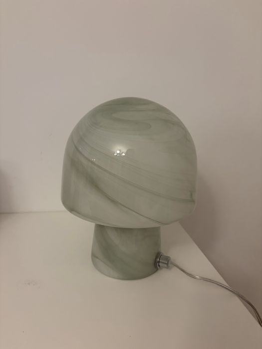 Lampa stołowa szklana