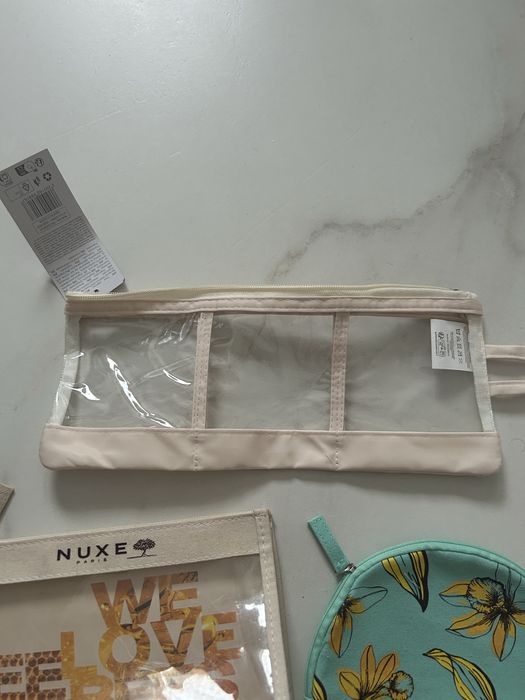 Zestaw kosmetyczka piórnik Nuxe Yves Rocher nowe
