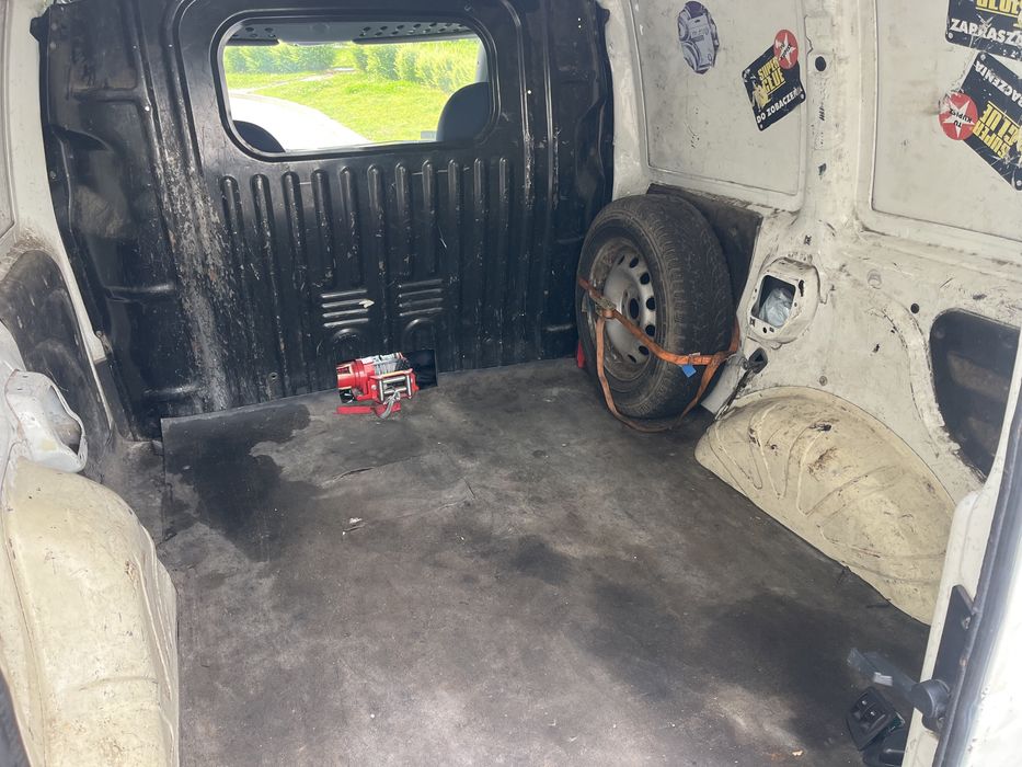 Fiat Doblo Cargo / Benzyna / Wciągarka / Aktualne opłaty