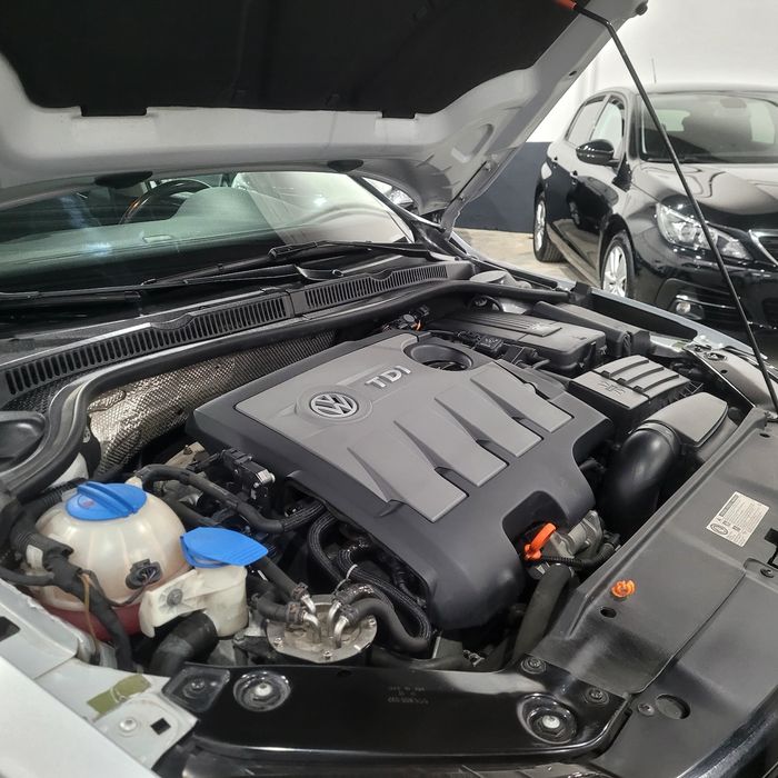 Vw Jetta 1.6 Tdi - Muito bom estado, pronto para entrega imediata