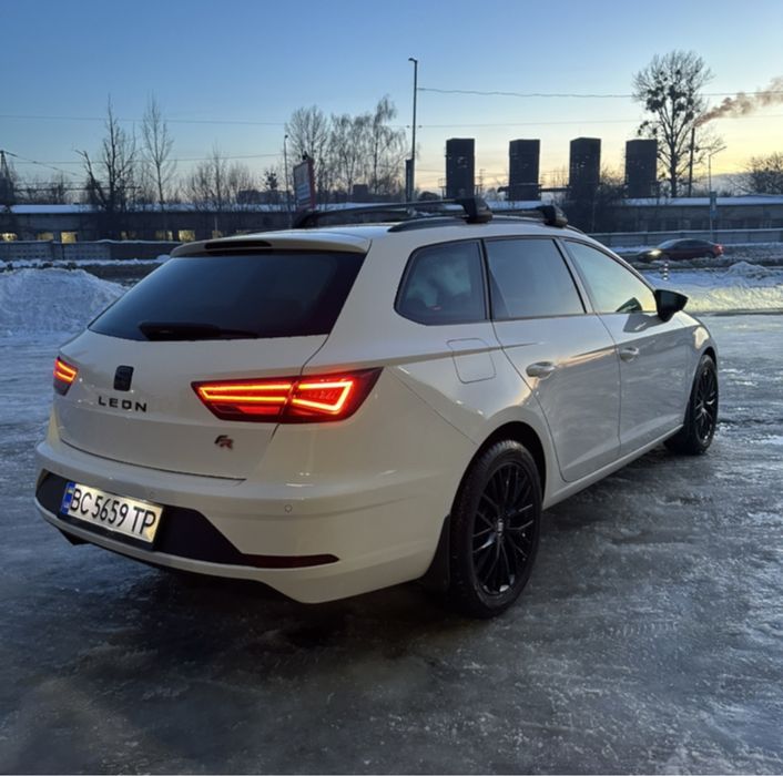 Авто Seat leon 2017
