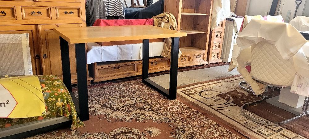 Stół Domowy  Drewniany