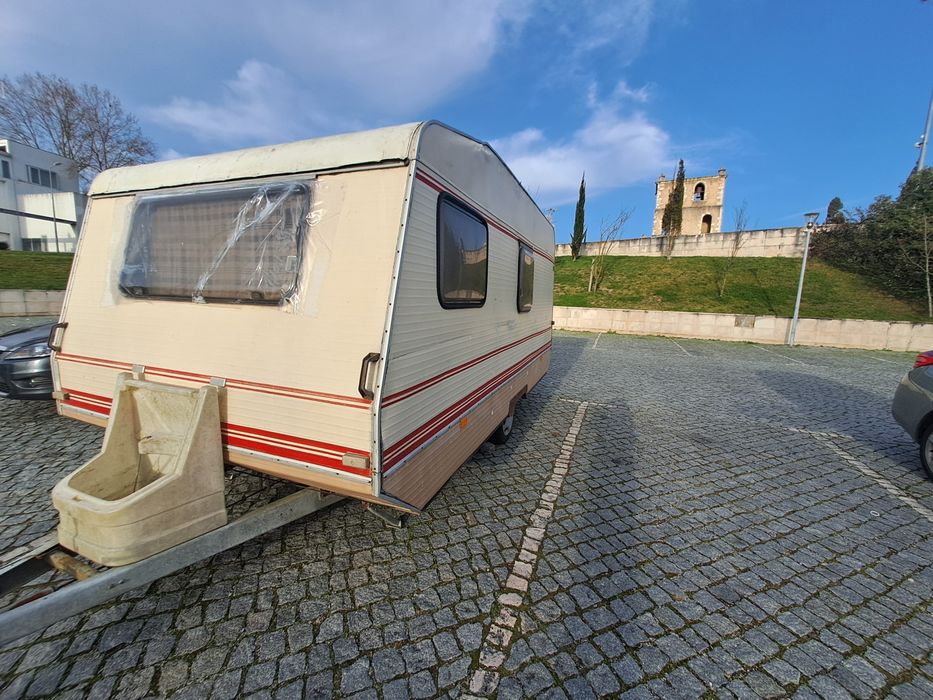 Vendo caravana Caravelair com documentos