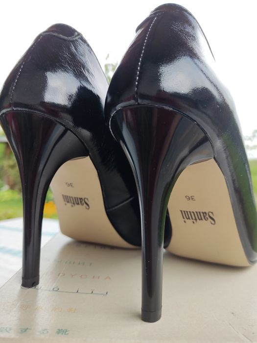 Туфлі нові шкіра