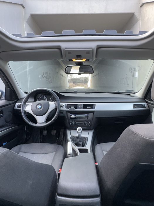 Sprzedam bmw e90 320i