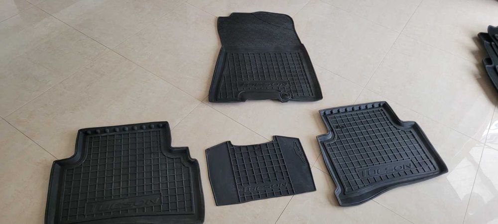Нові килимки в салон HYUNDAI Tucson 2015-2021 / KIA Sportage 2015