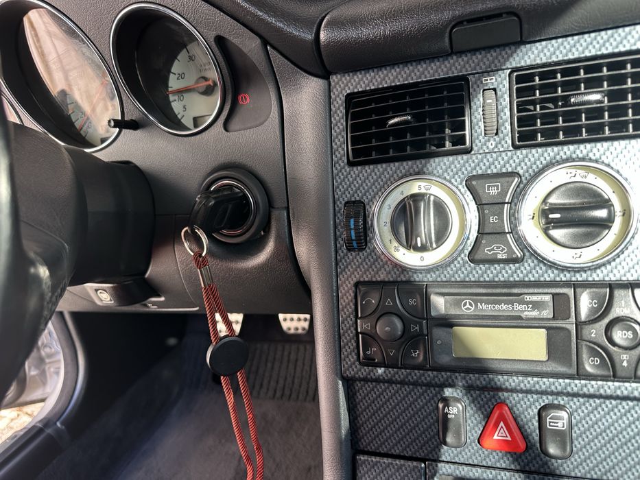 Mercedes-Benz SLK 200 — fotografia 11