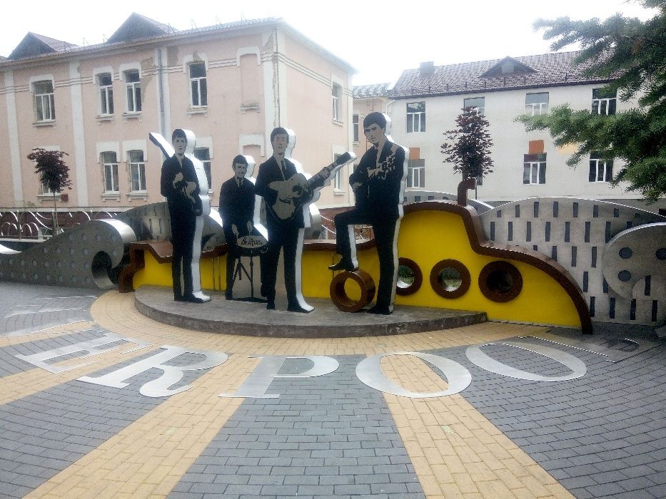 Центр города, Соборная,ТЦ Sky Park, Макдональдс