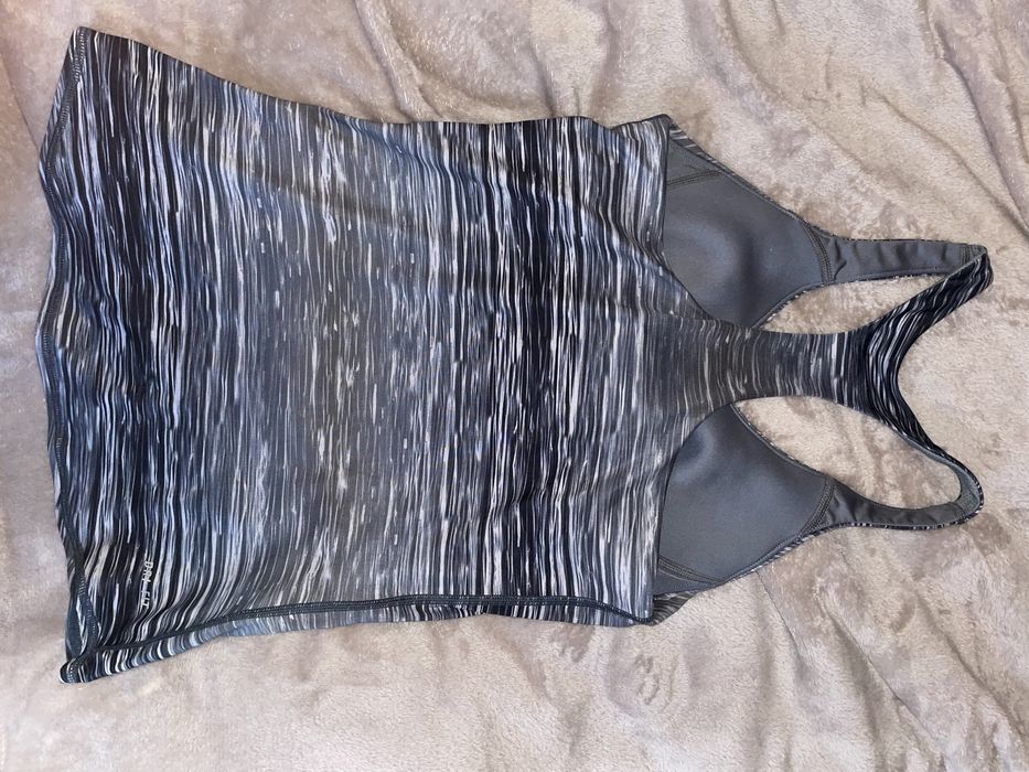 Bluzka sportowa nike