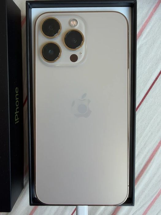 iPhone 13 Pro 128GB com Caixa e Cabo