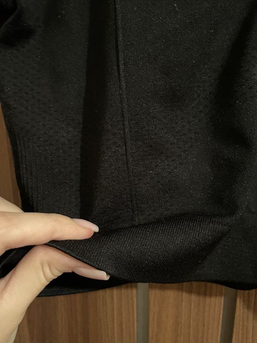 Спортивна футболка