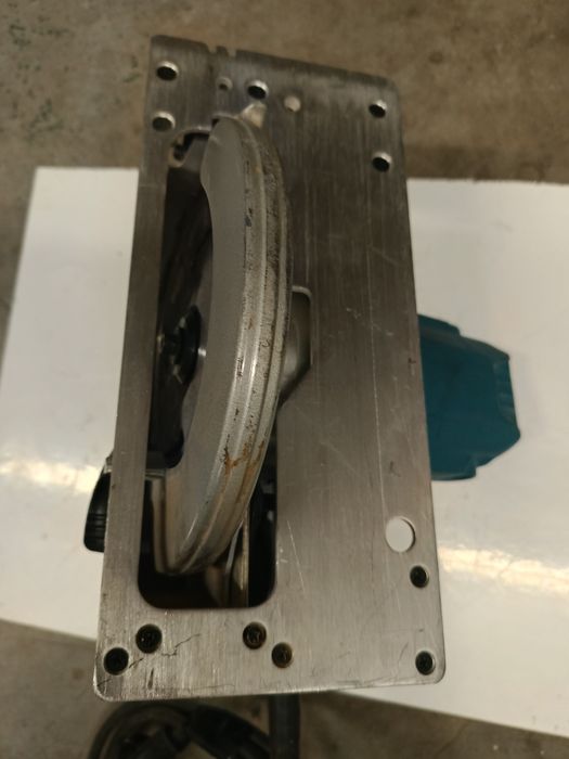 Piła tarczowa Makita HS7611