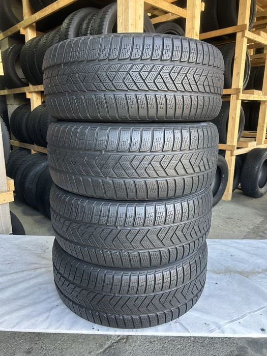 245/45/19 Pirelli Sottozero 3, 2023
