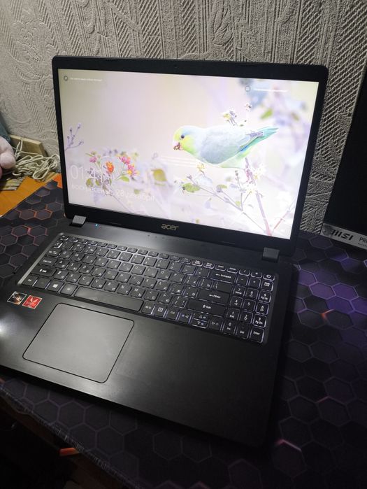 Ноутбук Acer  Ryzen 5 3500U ОЗУ 16гб