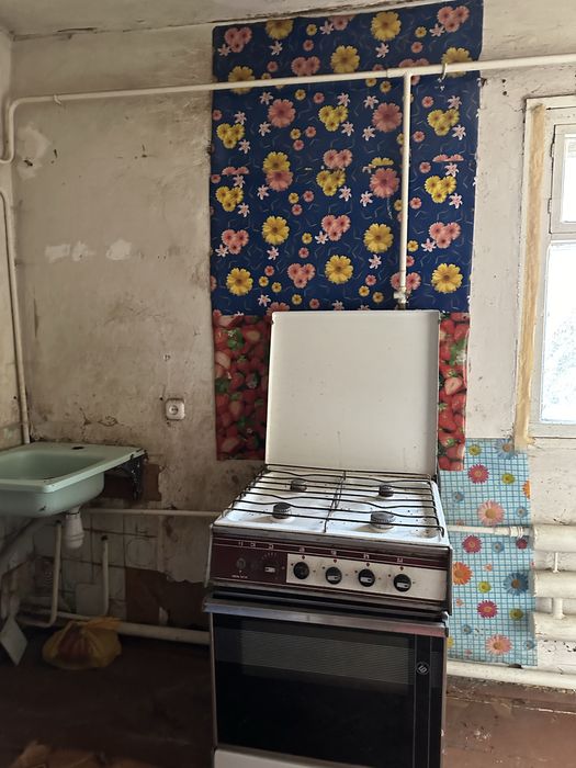 Продаж будинку в смт Ріпки