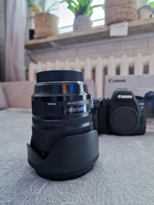 Canon EOS 6D Mark II + grip + obiektyw SIGMA ART 24-105m