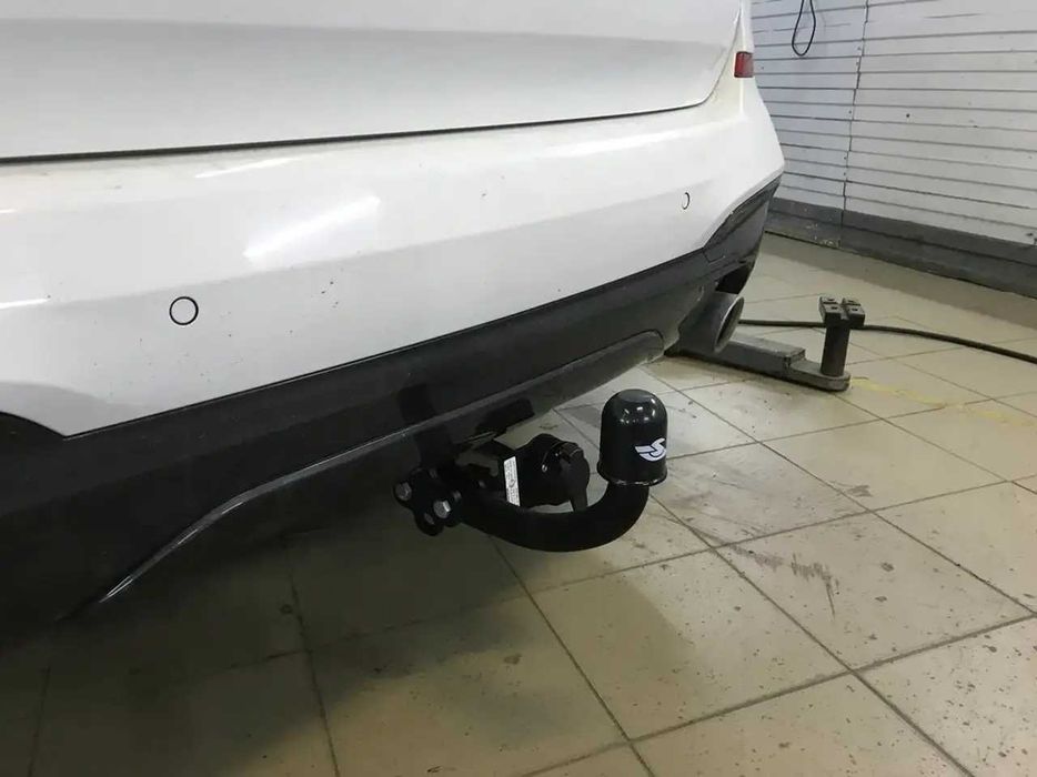 ФАРКОП на Volkswagen Golf 4 5 6 7. Якісне причіпне з повним електропакетом.