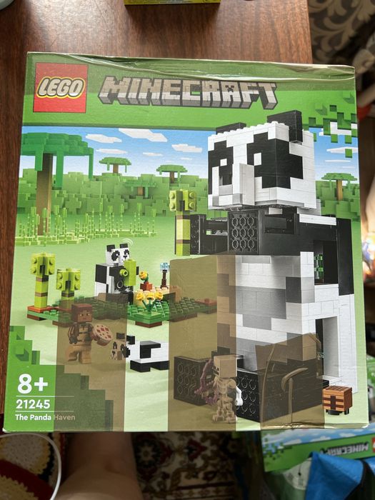 LEGO minecraft 21245